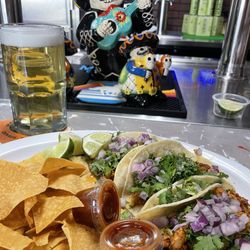 Habanero Tacos Grill - Al pastor y cerveza!