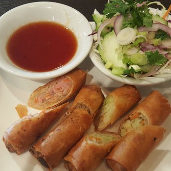 Panang 7 Thai Restaurant - Spring Roll combo appetizer - Thai Near Me - Moore, Oklahoma