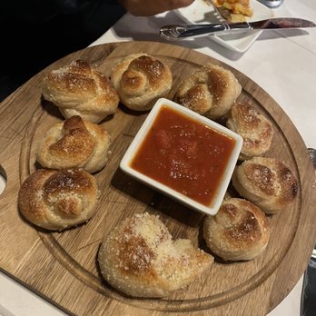 Napoli - Garlic knots - Pizza Near Me - Vestavia Hills, Alabama Napoli - Garlic knots - Pizza Near Me - Vestavia Hills, Alabama