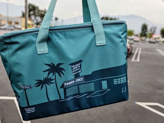 Trader Joe's by null