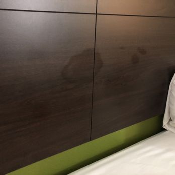 Quality Inn - I've stayed in 2 Choice hotels in 2 states in the last week. Both has oil spots on the headboard that had not been cleaned by housekeeping - Hotels Near Me - Needles, California Quality Inn - I've stayed in 2 Choice hotels in 2 states in the last week. Both has oil spots on the headboard that had not been cleaned by housekeeping - Hotels Near Me - Needles, California