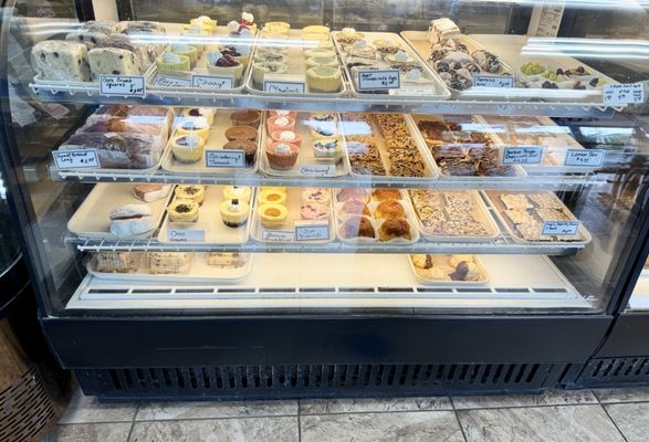 Baker's Pride Bakery by null