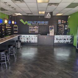 Voltage Vapor Shop