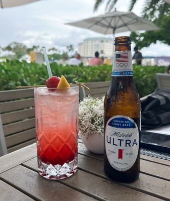 Shooters Waterfront by null