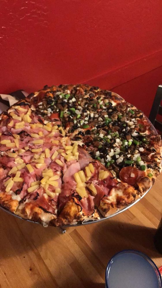 SLAM DUNK PIZZA 13 Photos & 105 Reviews Pizza 720 N State St