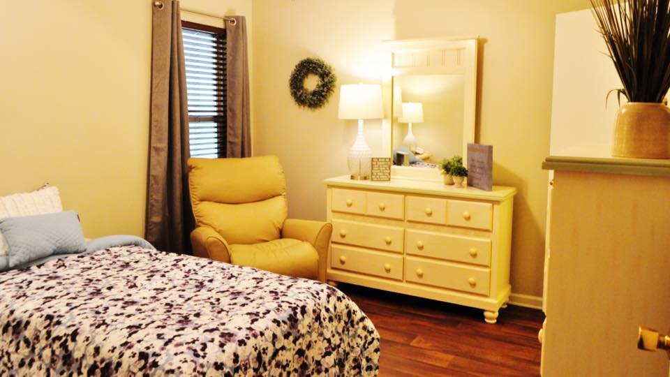 HARRIS HOUSE Updated August 2024 25 Photos 605 S Lee St