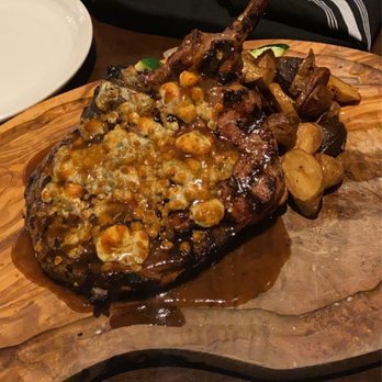 Five Restaurant - Bistecca with blue cheese crumbles, fingerling potatoes, and vegetables - Italian Near Me - Fresno, California