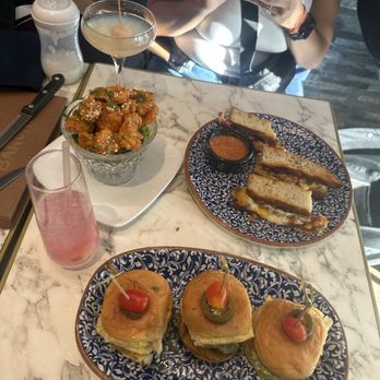 Baraki - Sliders /  Popcorn Shrimp / Grill Cheese - Cocktail Bars Near Me - New York, New York