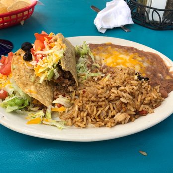 LB Cantina - Taco plate - Mexican Near Me - Florence, Arizona