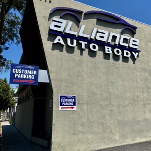 ALLIANCE AUTO BODY - 490 Photos & 378 Reviews - Body Shops - 826 S