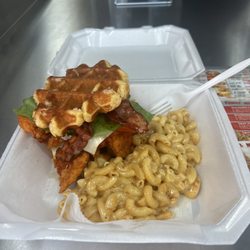 Rooster's Chicken & Waffles- New Britain - Royal Waffle Meal