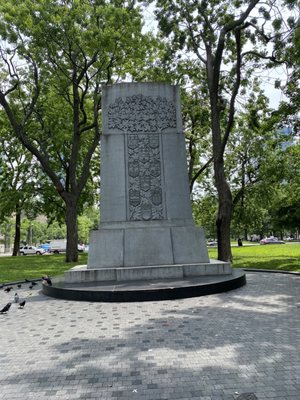 Dorchester Square by null