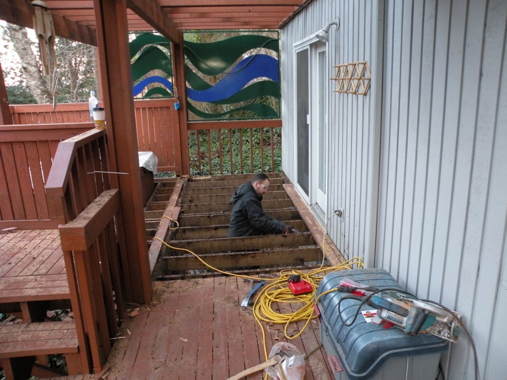 Slide of The Hand E Solution