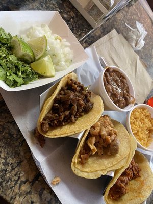 L.A. TACOS by null