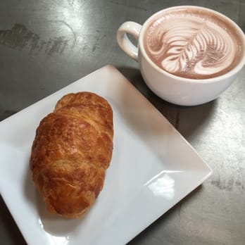 Bold Bean Coffee Roasters - Riverside - Chocolate croissant and hot chocolate :) - Coffee & Tea Near Me - Jacksonville, Florida