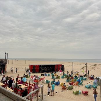The Deck - American Near Me - Muskegon, Michigan