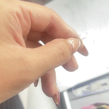 In Style Appearance Works - First 5 hours it started to fall out - Eyelash Service Near Me - Montclair, California