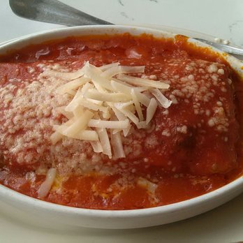 Giuseppe's Pastacaffe - Lightly seasoned lasagna - Pasta Shops Near Me - Shreveport, Louisiana