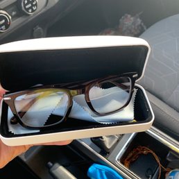 They are very comfortable and lightweight They are very comfortable and lightweight