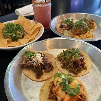 38 Degrees Ale House & Grill - Pubs Near Me - Alhambra, California