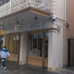 Alec's Hairdresser - Outside