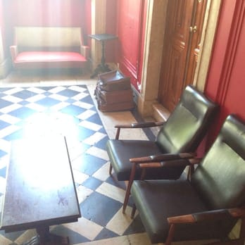 The Independente Hostel & Suites - Reception - Hostels Near Me - Lisbon, 11