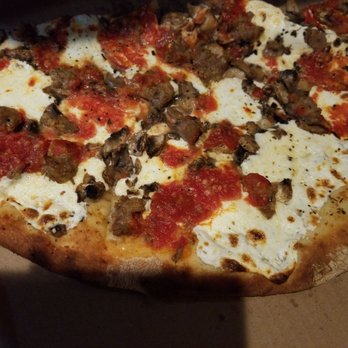 Grimaldi's Pizzeria - Pizza Near Me - Houston, Texas Grimaldi's Pizzeria - Pizza Near Me - Houston, Texas