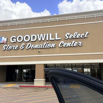 Goodwill Houston Donation Center - Mason - This is the store - Thrift Stores Near Me - Katy, Texas Goodwill Houston Donation Center - Mason - This is the store - Thrift Stores Near Me - Katy, Texas