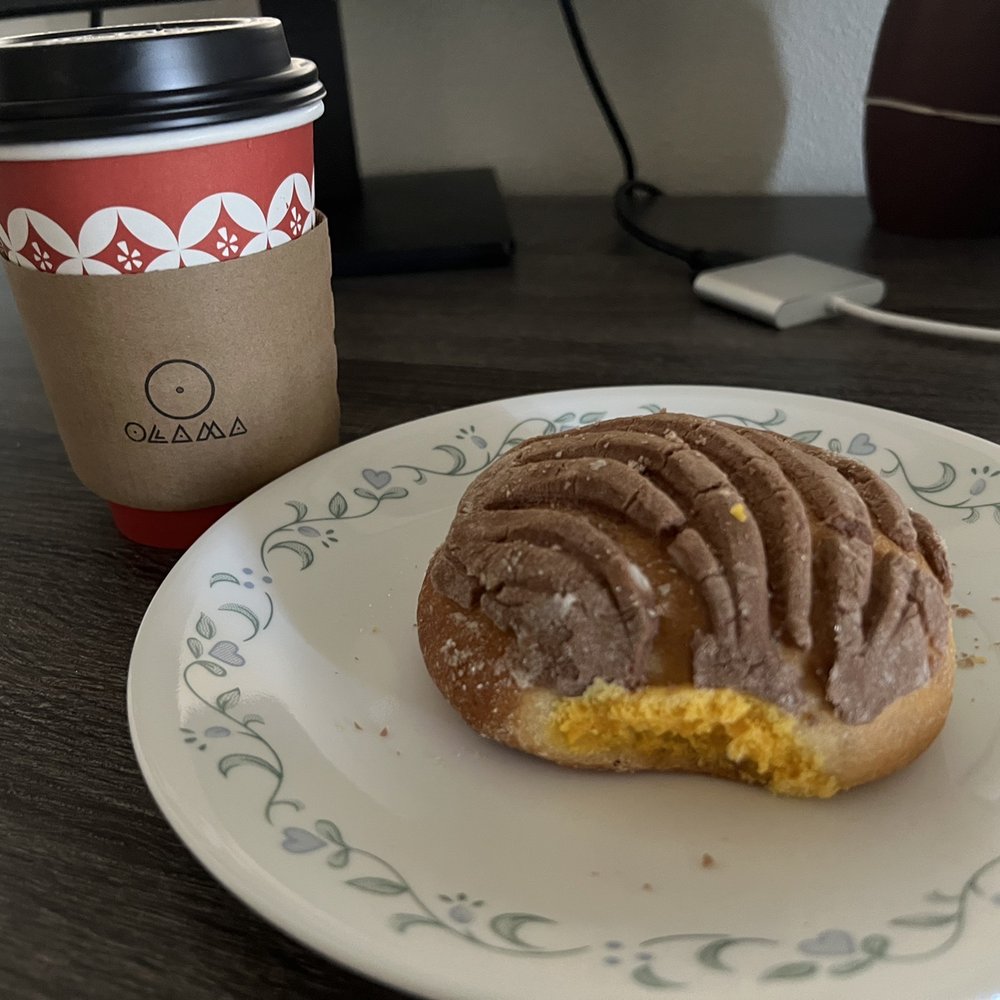 Cafe Ollama - Chocoflan and Chocolate Concha - Coffee & Tea Near Me - Kansas City, Missouri