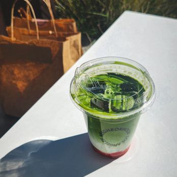 Neighborhood - Outdoor seating, strawberry matcha - Coffee & Tea Near Me - Los Angeles, California