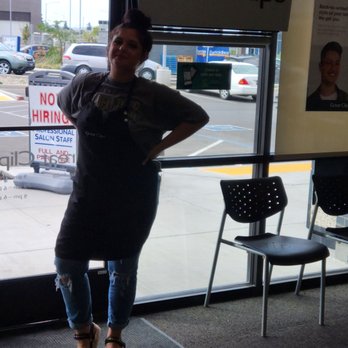Great Clips - Lobby - Hair Salons Near Me - Hollister, California