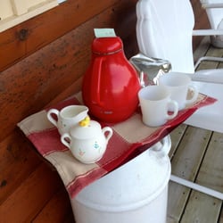 Marcotte's Family Motel - Coffee and muffins