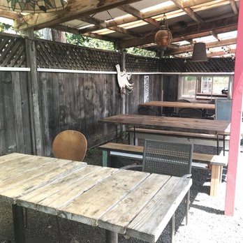 Haleiwa Bottle Shop - Beer, Wine & Spirits Near Me - Haleiwa, Hawaii
