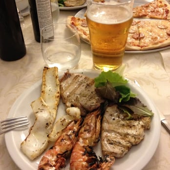 Pizzeria Puntamare - Restaurants Near Me - Taggia, IM Pizzeria Puntamare - Restaurants Near Me - Taggia, IM