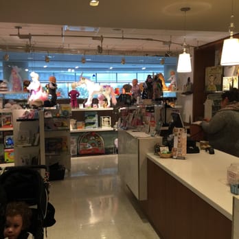 Bella Luna Boutique - Gift Shops Near Me - Houston, Texas Bella Luna Boutique - Gift Shops Near Me - Houston, Texas