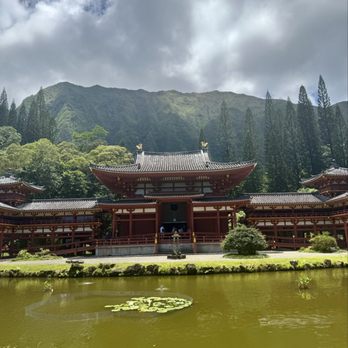 Byodo-In Temple - Buddhist Temples Near Me - Kaneohe, Hawaii