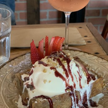 The Hideout Kitchen - Cranberry pudding - New American Near Me - Lafayette, California The Hideout Kitchen - Cranberry pudding - New American Near Me - Lafayette, California