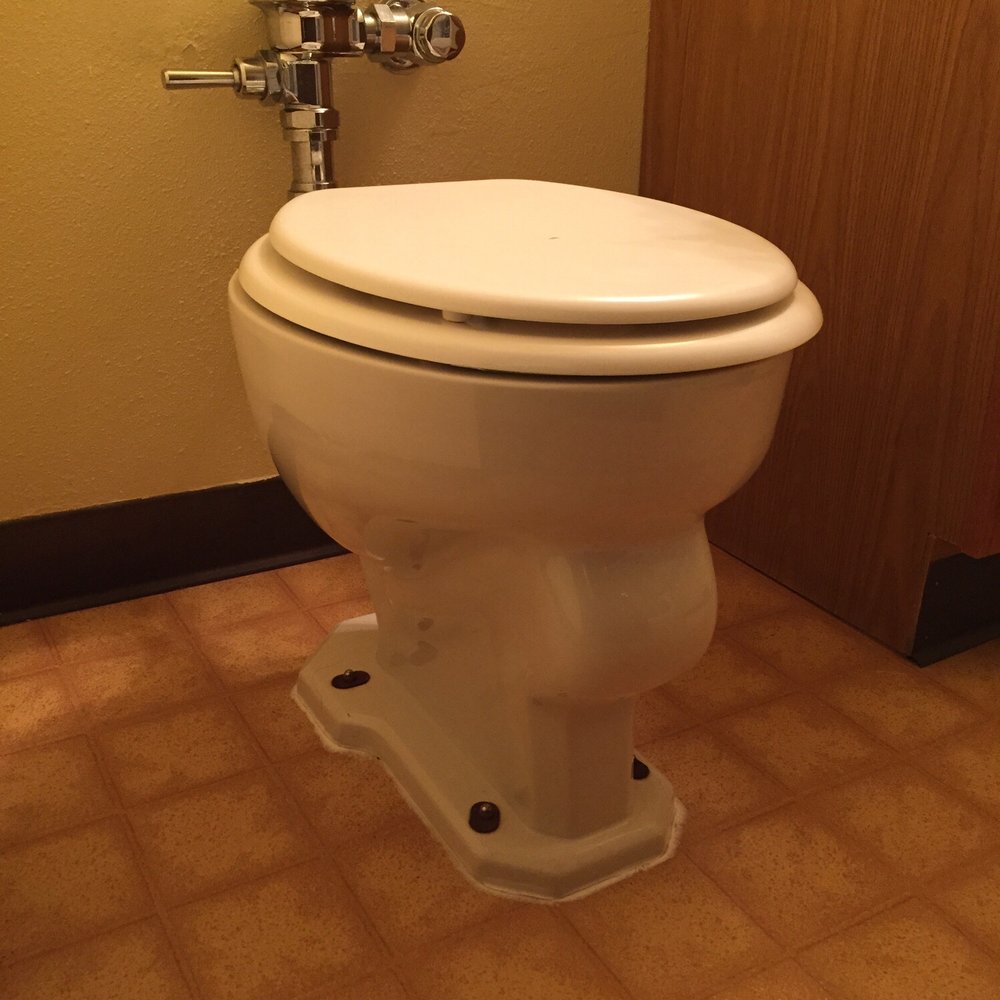 Anchor Motel - This "throne" must have been the latest toilet design from 1950's!  Found at the Anchor Motel, Walsenburg, Colorado. - Hotels Near Me - Walsenburg, Colorado