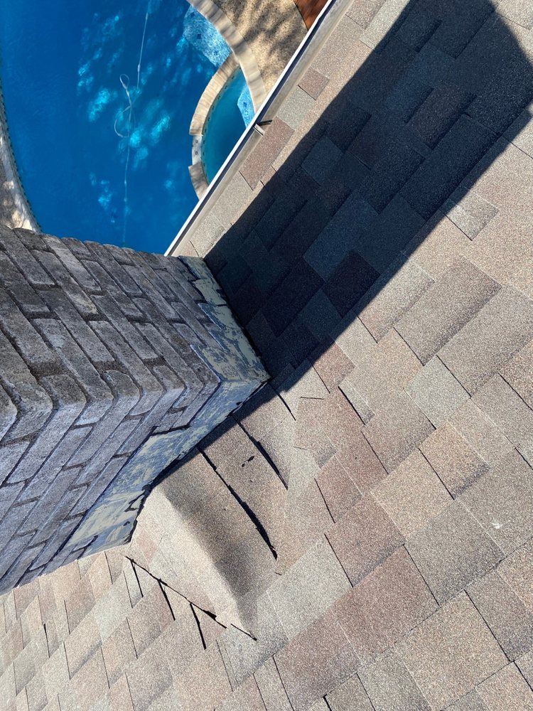 Slide of Texan Roofing Pro