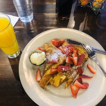 Breakfast Club - French toast with fresh strawberries and a side of freshly squeezed orange juice. - Breakfast & Brunch Near Me - Phoenix, Arizona