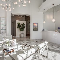 White Dental Spa