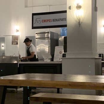 Nixon Plaza - Crepes Bonaparte inside - Shopping Centers Near Me - Whittier, California