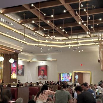 Gordon Ramsay Hell’s Kitchen - Bars Near Me - Mashantucket, Connecticut