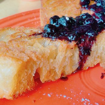 Geraldine's Counter - Cross section of the French Toast $14 - American Near Me - Seattle, Washington