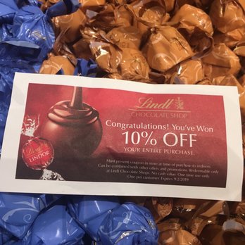 Lindt Chocolate Shop - Chocolatiers & Shops Near Me - New York, New York Lindt Chocolate Shop - Chocolatiers & Shops Near Me - New York, New York