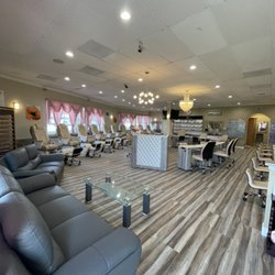 LK Nails