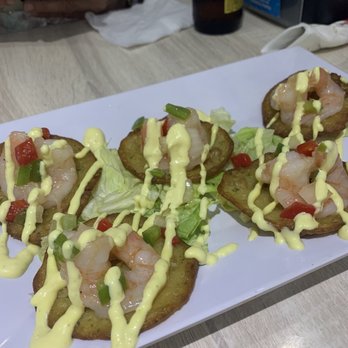 El Coral Restaurante - Bacalao - Seafood Near Me - Naguabo, Puerto Rico