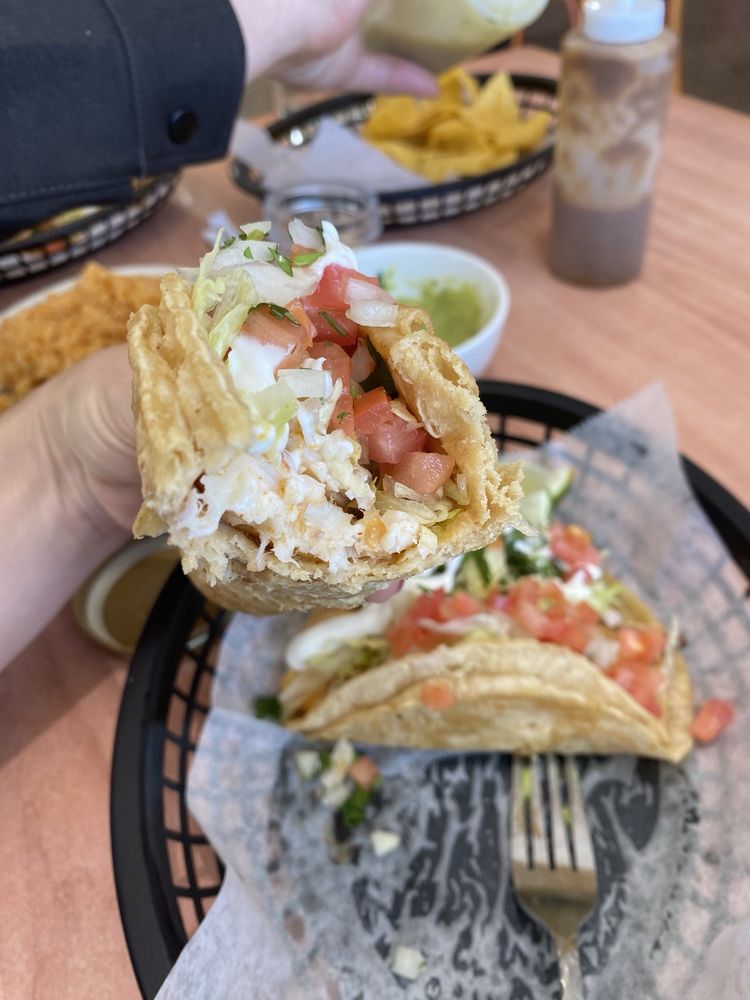 El Castillo Resaturante - Tacos Del Castillo Logo