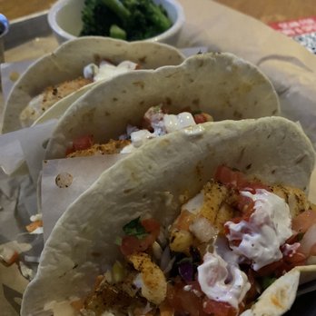 Twin Peaks - Fish Tacos . . Very Yummy. Thx Suma! - Sports Bars Near Me - Augusta, Georgia