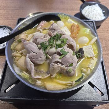 FIG's Corner - Chicken Broth Hotpot no corn - Asian Fusion Near Me - Los Angeles, California FIG's Corner - Chicken Broth Hotpot no corn - Asian Fusion Near Me - Los Angeles, California